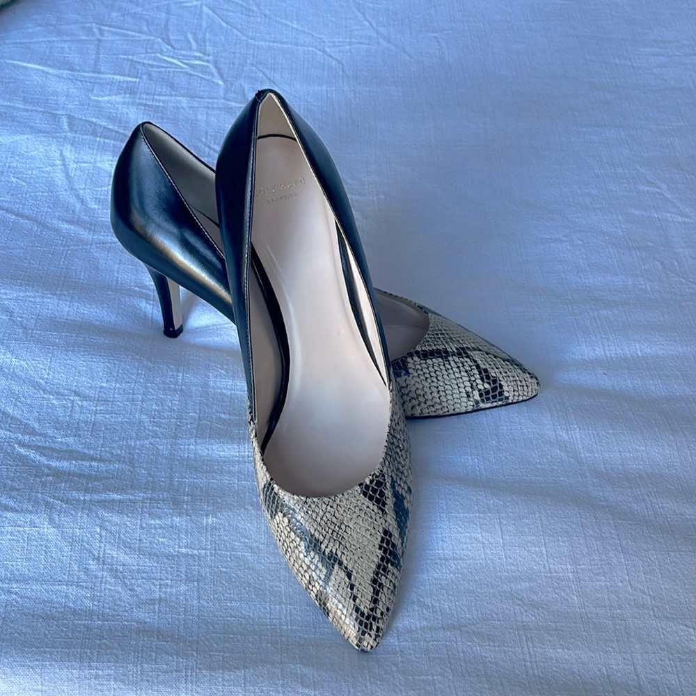 Used Cole Haan Black leather and snake print pumps size 10.5